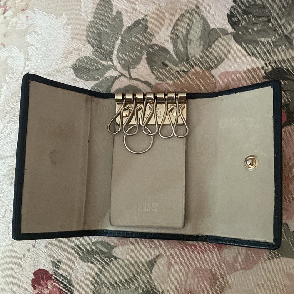Authentic GUCCI GUCCISSIMA Heart Key Case Excellent Condition + - Picture 3 of 11